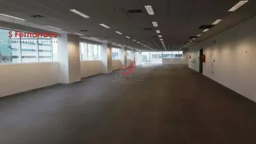 Sala Comercial para alugar, 550m² no Jurubatuba, São Paulo