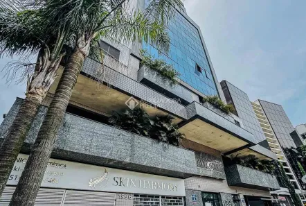 Sala Comercial à venda, 51m² no Três Figueiras, Porto Alegre