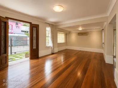 Casa de Condomínio com 3 Quartos para alugar, 300m² no Gonzaga, Santos