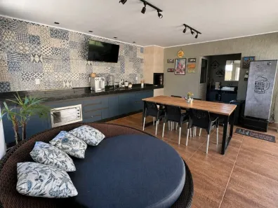 Casa de Condomínio com 2 Quartos à venda, 80m² no Fazenda São Domingos, Goiânia