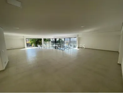 Ponto Comercial para alugar, 550m² no Vila Olímpia, São Paulo