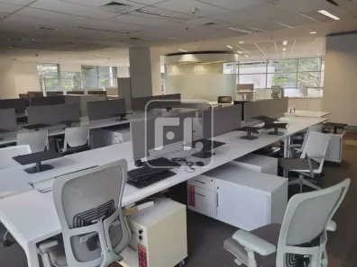Sala Comercial para alugar, 597m² no Vila Gertrudes, São Paulo