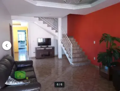 Sobrado com 3 Quartos à venda, 174m² no Colonial, Contagem