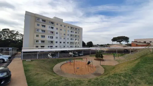 Apartamento com 3 Quartos para alugar, 60m² no Universitário, Cascavel