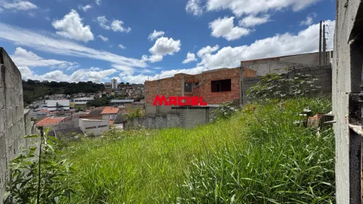à venda, 250m² no Jardim Nova República, São José dos Campos