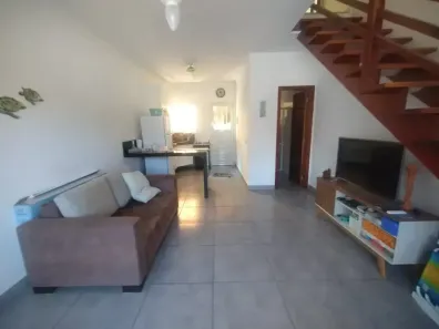 Casa de Condomínio com 2 Quartos à venda, 82m² no Capricórnio II, Caraguatatuba