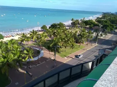 Apartamento com 3 Quartos para alugar, 120m² no Pajuçara, Maceió