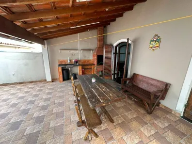 Casa com 3 Quartos à venda, 200m² no Jardim Saira, Sorocaba