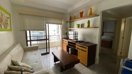 Apartamento com 2 Quartos para alugar, 110m² no Centro, Balneário Camboriú