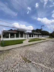 Casa de Condomínio com 6 Quartos à venda, 640m² no Curió-Utinga, Belém