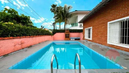 Casa de Condomínio com 4 Quartos à venda, 230m² no Jardim Acapulco, Guarujá