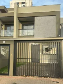 Sobrado com 3 Quartos à venda, 180m² no Andrade, Londrina