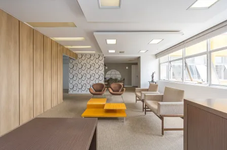 Sala Comercial à venda, 227m² no Centro, Curitiba