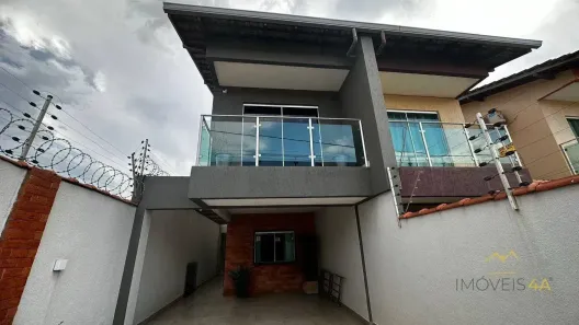 Sobrado com 3 Quartos à venda, 137m² no Igarapé, Porto Velho