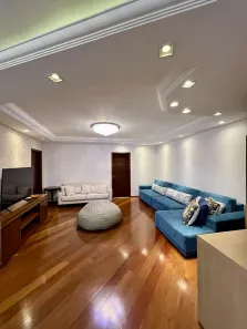 Apartamento com 4 Quartos para alugar, 206m² no Zona 01, Maringá