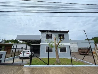 Casa com 2 Quartos para alugar, 270m² no Senai, Santa Cruz do Sul