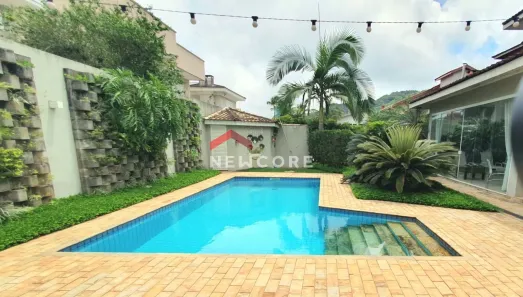 Casa de Condomínio com 4 Quartos à venda, 300m² no Enseada, Guarujá