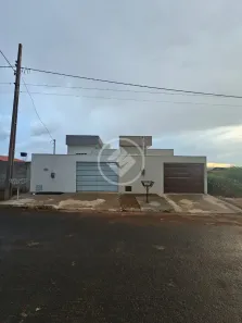 Casa com 3 Quartos à venda, 180m² no , Hidrolândia