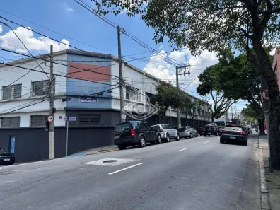 Prédio Comercial à venda, 2700m² no Santo Antônio, São Caetano do Sul