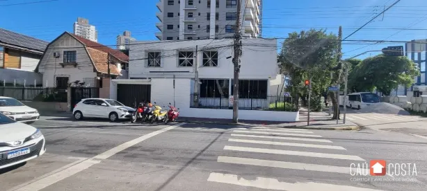 Imóvel Comercial para alugar, 250m² no Centro, Itajaí