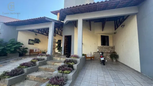 Casa com 3 Quartos à venda, 194m² no Jardim Alvorada, Londrina