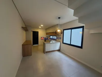 Sobrado com 3 Quartos para alugar, 120m² no Vila dos Netos, Atibaia