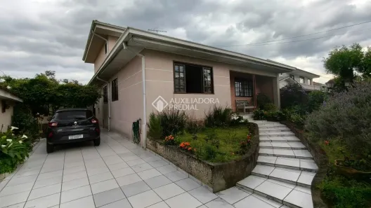 Casa com 6 Quartos à venda, 212m² no Alto Tarumã, Pinhais