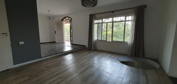 Casa de Condomínio com 4 Quartos à venda, 350m² no Jardim Ibiratiba, São Paulo