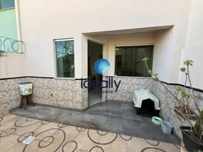 Casa com 2 Quartos à venda, 145m² no Centro, Contagem