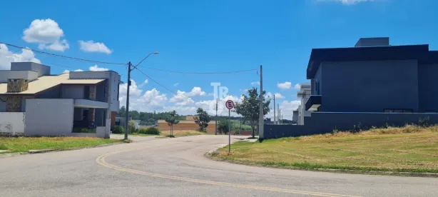 Lote/Terreno à venda, 306m² no Jardim Celeste, Jundiaí