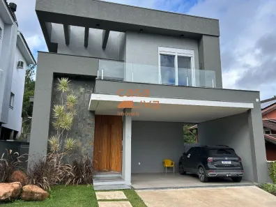 Casa de Condomínio com 3 Quartos à venda, 210m² no São Lucas, Viamão