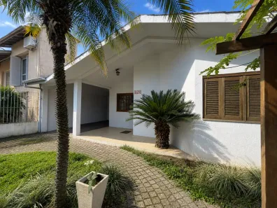 Casa com 3 Quartos para venda ou aluguel, 210m² no Hamburgo Velho, Novo Hamburgo