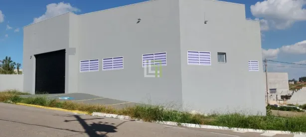 Galpão/Depósito/Armazém para alugar, 200m² no Vila Santa Terezinha, Várzea Paulista