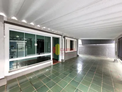 Casa com 2 Quartos para alugar, 201m² no Santa Cruz, Jaguariúna