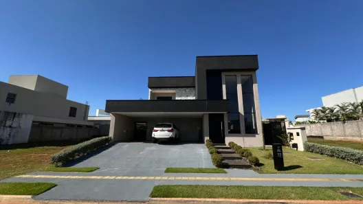 Casa de Condomínio com 4 Quartos à venda, 283m² no Jardins França, Goiânia