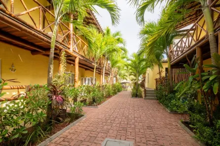 Casa de Condomínio com 2 Quartos à venda, 98m² no Itacimirim (Monte Gordo), Camaçari