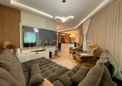 Apartamento com 3 Quartos à venda, 130m² no Meia Praia, Itapema