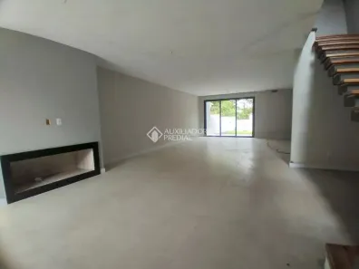Casa com 3 Quartos para alugar, 190m² no Ipanema, Porto Alegre