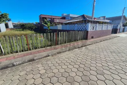 Lote/Terreno à venda, 300m² no Jardim Ultramar, Balneário Gaivota