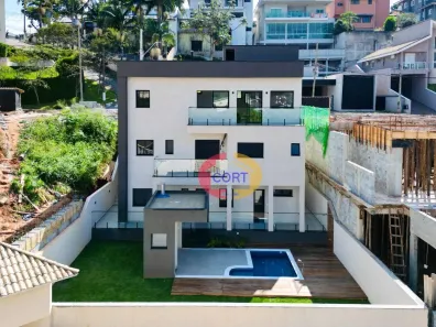 Casa de Condomínio com 3 Quartos à venda, 273m² no Arujá Country Club, Arujá