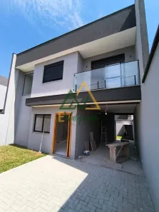 Sobrado com 3 Quartos à venda, 129m² no Maria Antonieta, Pinhais