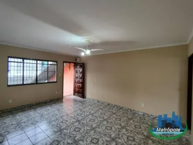 Casa com 4 Quartos à venda, 180m² no Jardim Jovaia, Guarulhos