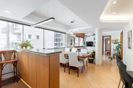 Apartamento com 3 Quartos à venda, 103m² no Petrópolis, Porto Alegre