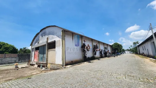 Galpão/Depósito/Armazém para alugar, 940m² no São João, Itajaí
