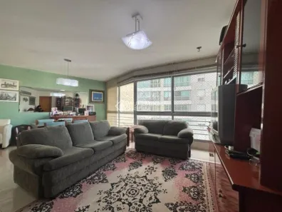 Apartamento com 2 Quartos para alugar, 78m² no Azenha, Porto Alegre
