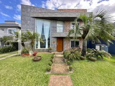 Sobrado com 5 Quartos à venda, 400m² no , Xangri-lá