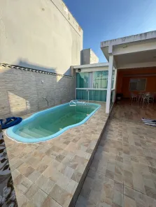 Casa de Condomínio com 3 Quartos à venda, 180m² no Campo Grande, Rio de Janeiro