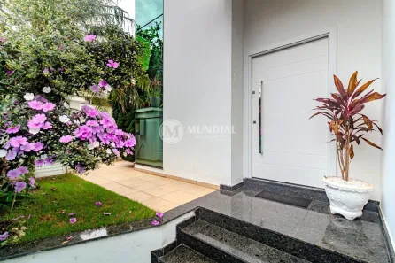 Casa com 4 Quartos à venda, 300m² no Centro, Balneário Camboriú