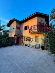 Sobrado com 3 Quartos à venda, 309m² no Jardim Itaperi, Atibaia