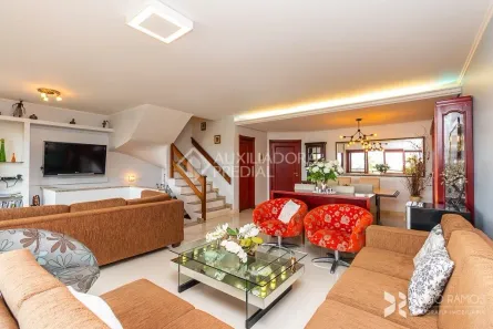 Casa de Condomínio com 4 Quartos à venda, 325m² no Menino Deus, Porto Alegre